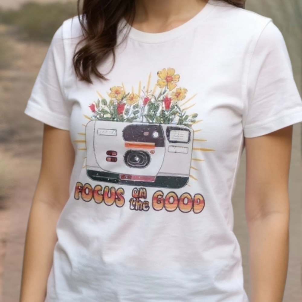 Hand-made Vintage Camera Tshirt